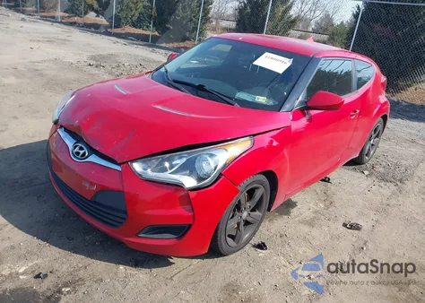 2015 Hyundai Veloster из США, поврежденный, VIN KMHTC6AD0FU245046